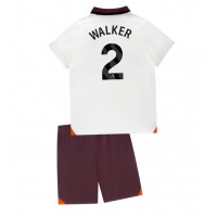 Billiga Manchester City Kyle Walker #2 Barnkläder Borta fotbollskläder till baby 2023-24 Kortärmad (+ Korta byxor)